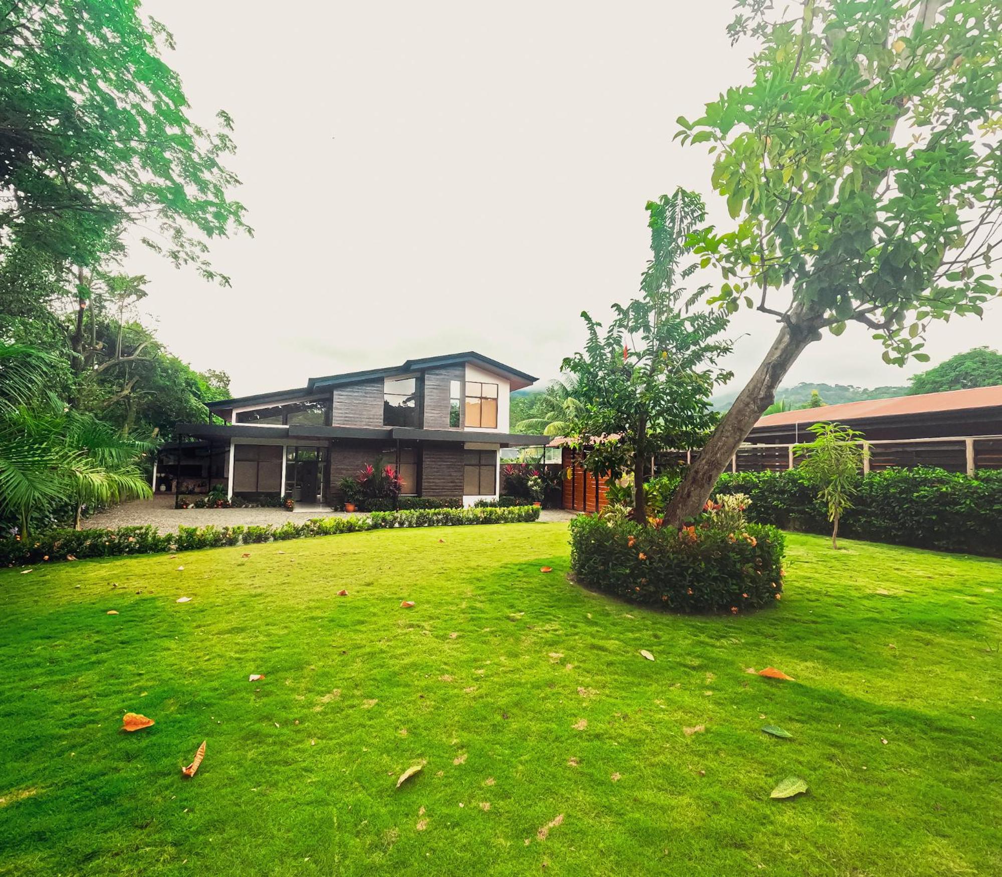 Hector House Villa Uvita Buitenkant foto